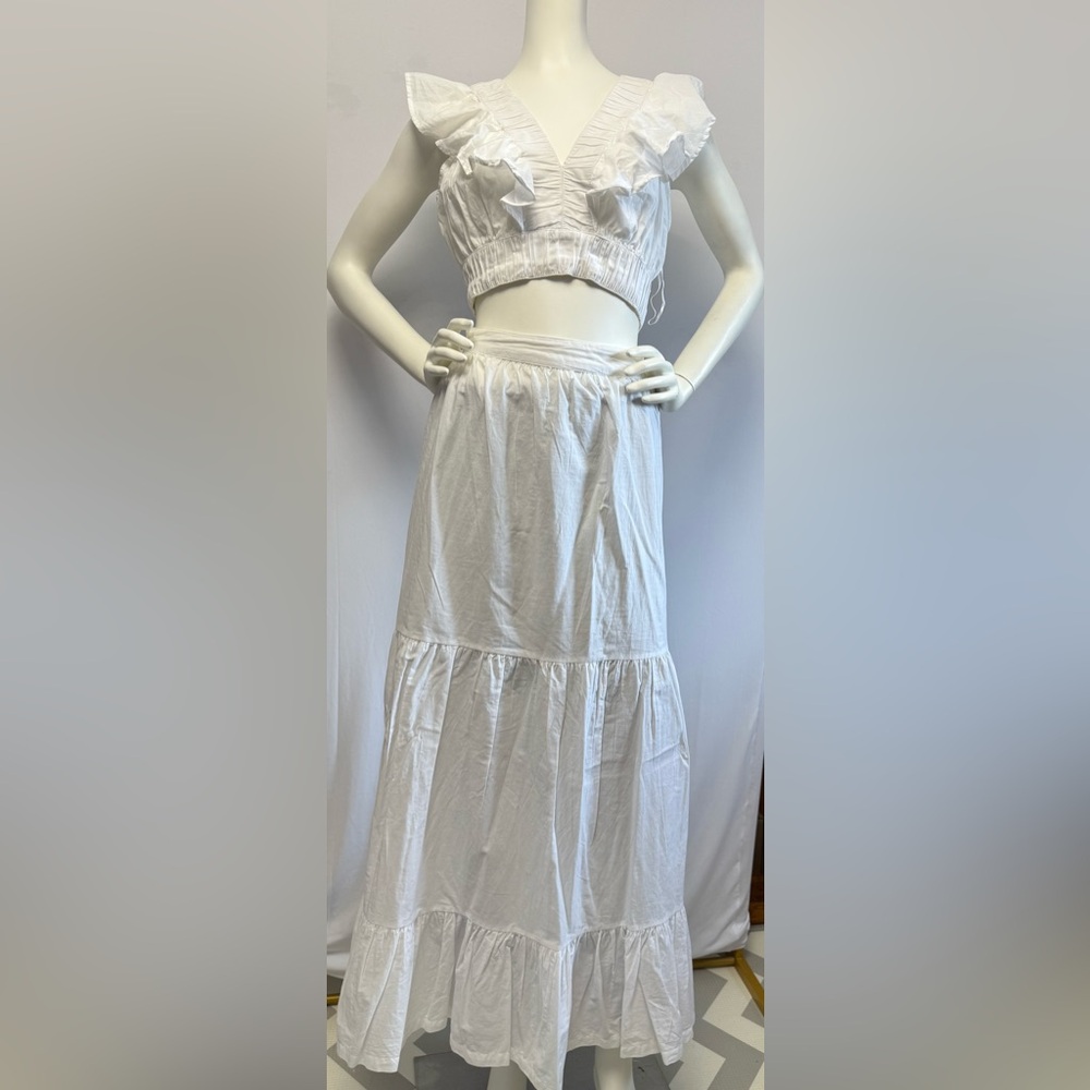 Elegant White Women's Skirt
